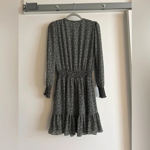 Michael Kors Floral-Print Faux-Wrap - Picture 8 of 13